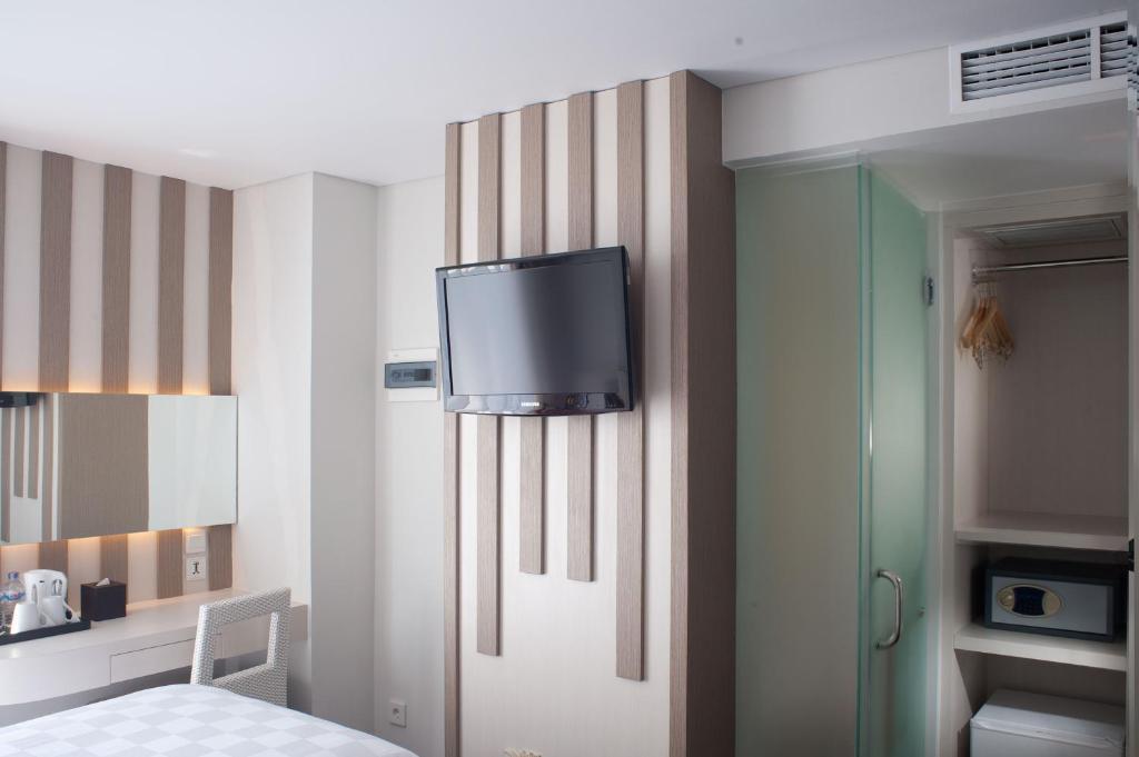 The Edelweiss Hotel Yogyakarta Exterior photo